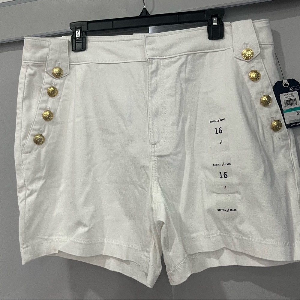 Nautica White women's mid-rise Short with Gold Buttons